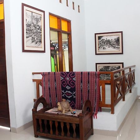 Griya Kedasih Guesthouse Jogyakarta Zewnętrze zdjęcie